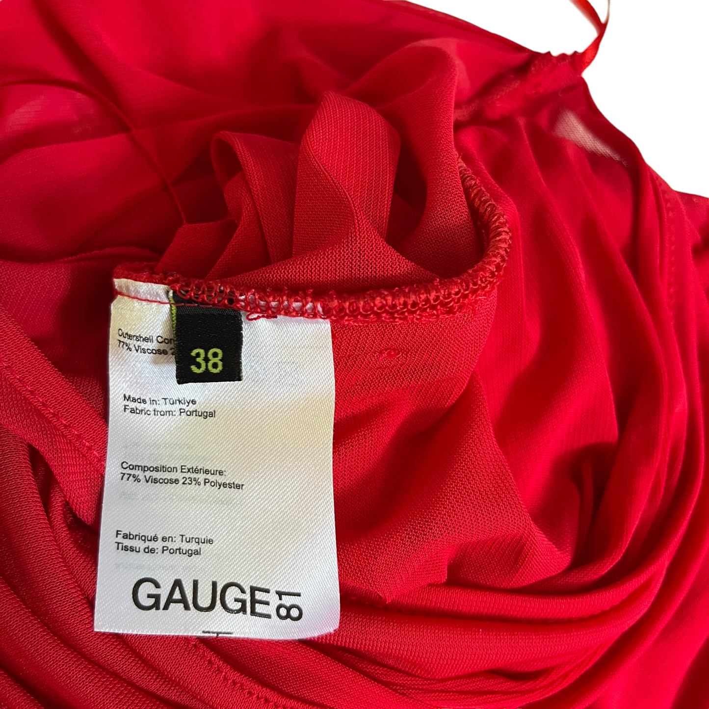 GAUGE81 Moni Dress in Scarlet