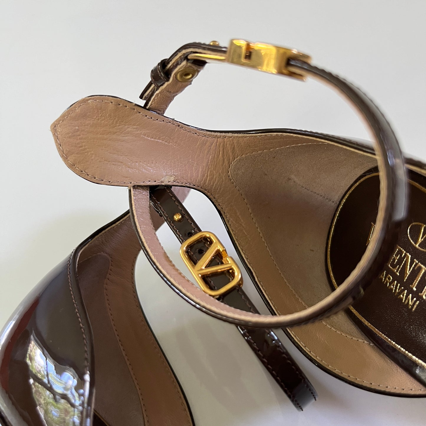 Valentino Garavani Tan-go Platform Sandal in Dark Noisette